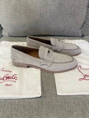 NEW Christian Louboutin Men’s Suede Penny Loafers in Light Grey Size 13